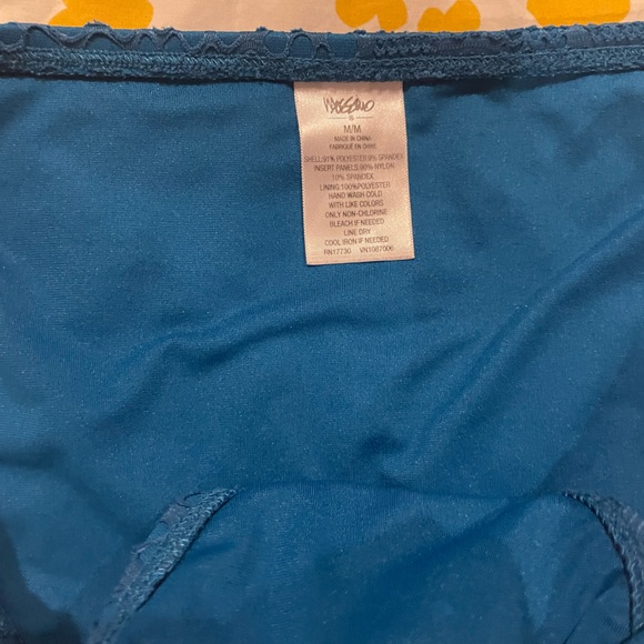 Mossimo Blue Lace Bikini Top and Bottom 👙 - Picture 2 of 4